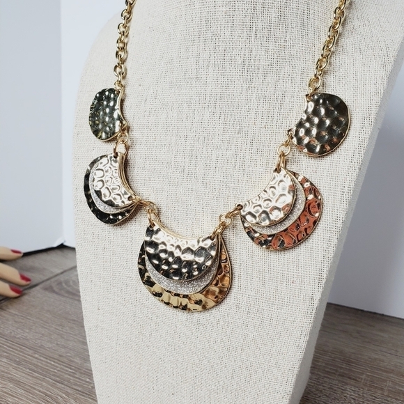 APT 9 GOLD‎ SPARKLY STATEMENT NECKLACE NEW - Picture 10 of 11